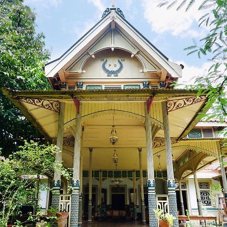 Ndalem Natan Royal Heritage Yogyakarta Exterior foto
