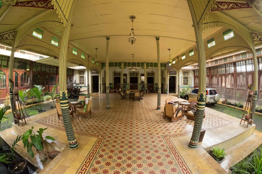 Ndalem Natan Royal Heritage Yogyakarta Exterior foto